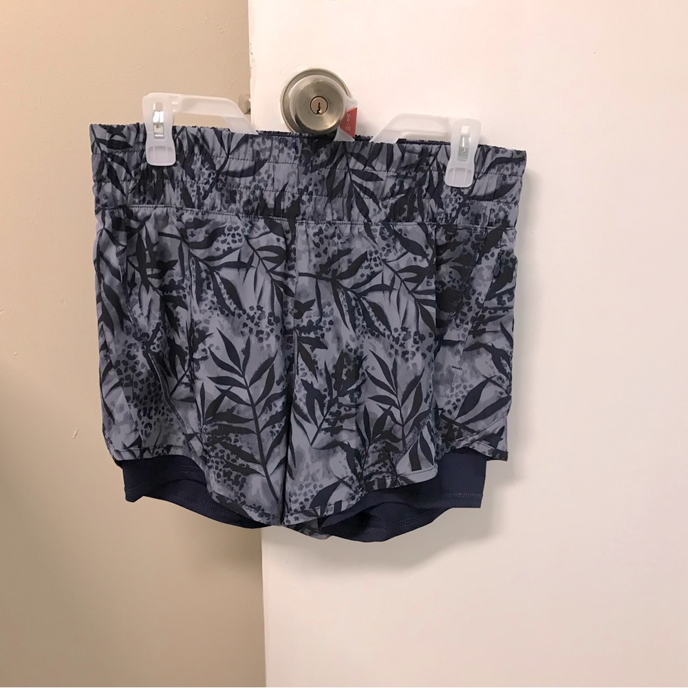 Athletic shorts